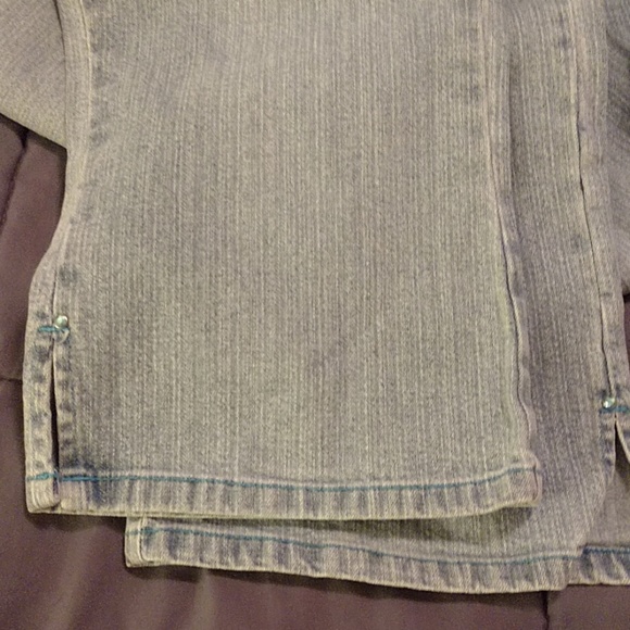 Turquoise Trim Jeans - Picture 6 of 7